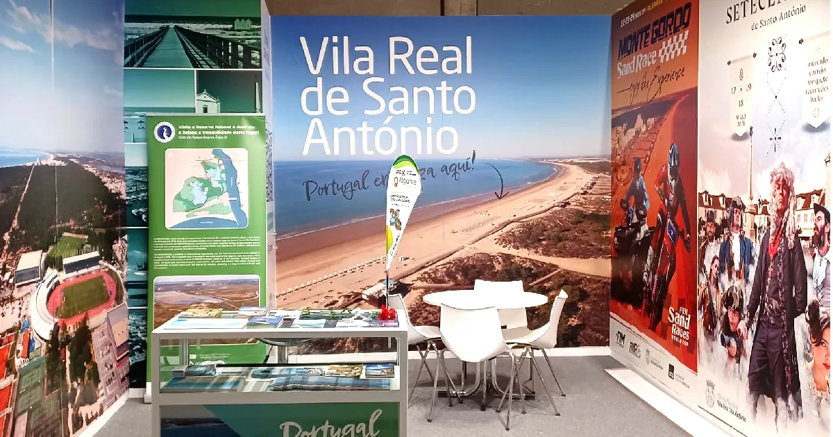 Stand turístico de Vila Real de Santo António.