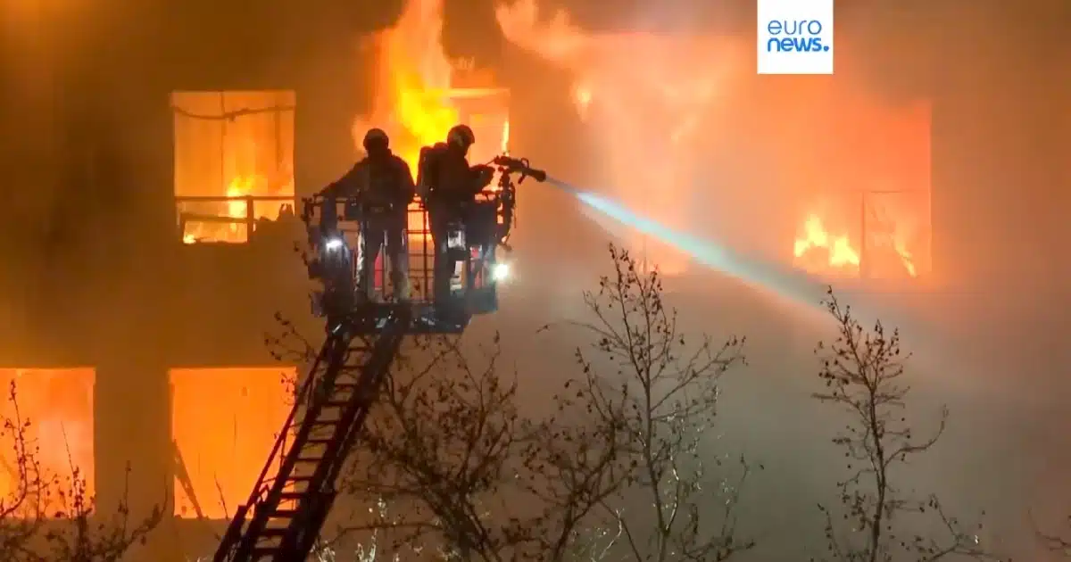 Incêndio dantesco e fatal em Valência