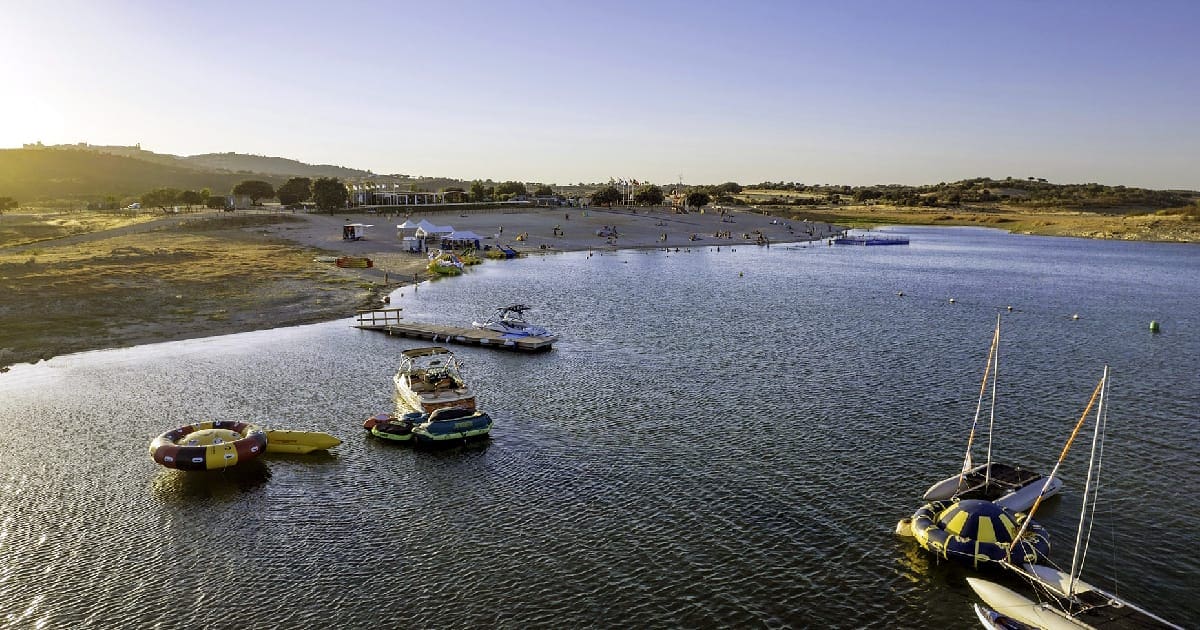 reguengos praia fluvial